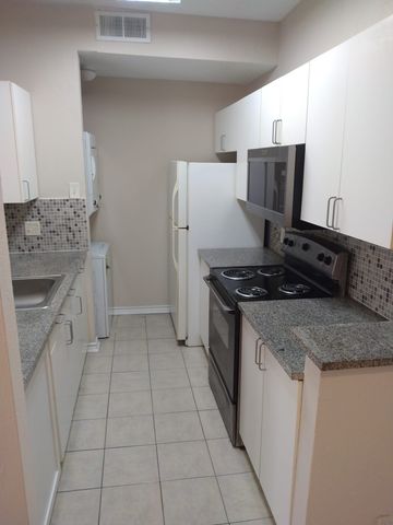 7025 Hemlock Avenue 209, Dallas, TX 75231