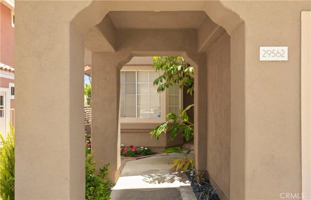 29562 Avante, Laguna Niguel, CA 92677