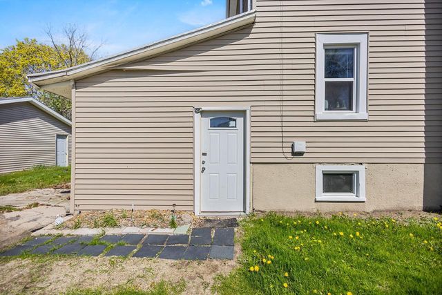 303 CONGRESS STREET, Oconto, WI 54153