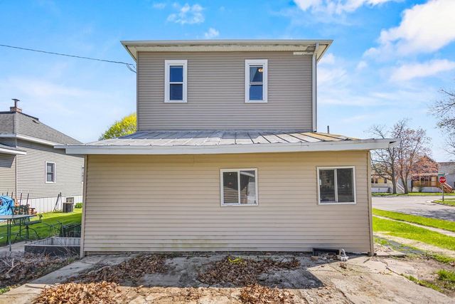 303 CONGRESS STREET, Oconto, WI 54153