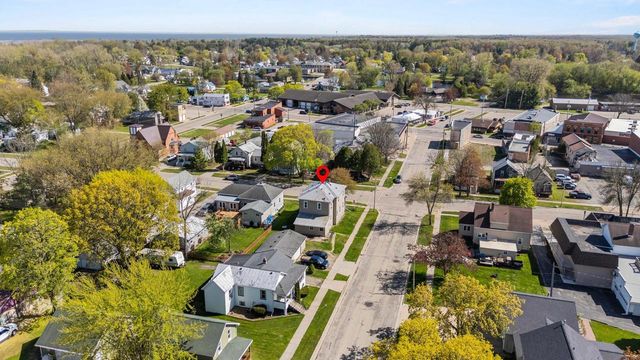 303 CONGRESS STREET, Oconto, WI 54153