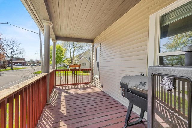 303 CONGRESS STREET, Oconto, WI 54153
