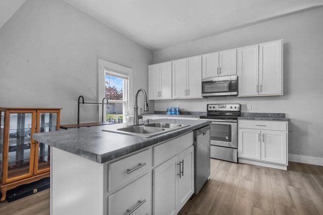 303 CONGRESS STREET, Oconto, WI 54153