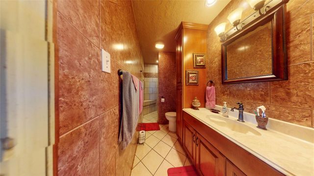 3199 Castle Drive, Crystal Beach, TX 77650