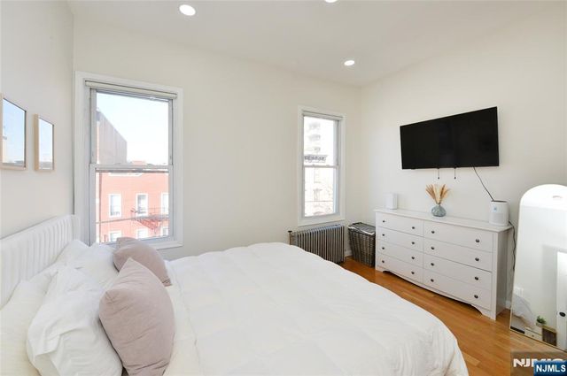 209 Adams Street 5, Hoboken, NJ 07030