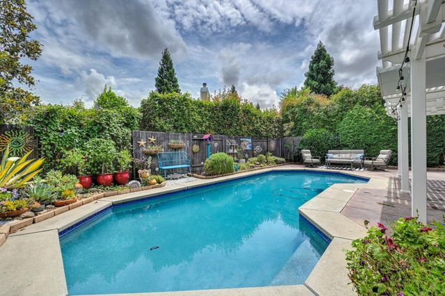 15059 Reynosa Dr, Rancho Murieta, CA 95683
