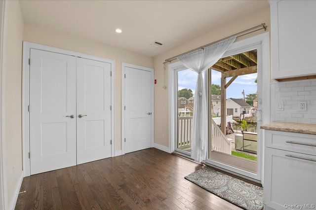 2548 Ocean Avenue, Seaford, NY 11783