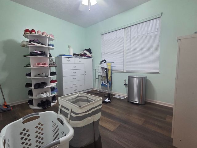 160 Sherwood Drive, Huntington, WV 25704