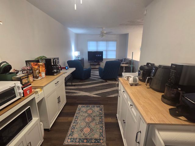 160 Sherwood Drive, Huntington, WV 25704