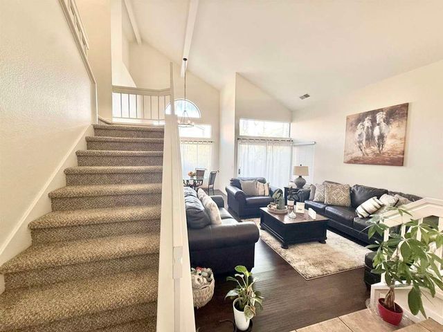 3601 3601 Balfour Ln, Modesto, CA 95357