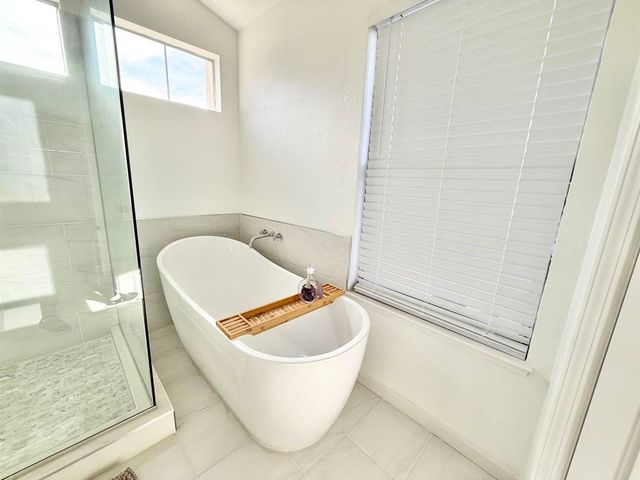 3601 3601 Balfour Ln, Modesto, CA 95357