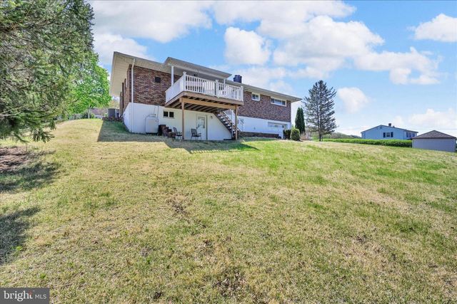 208 MCKINLEY ST, Schuylkill Haven, PA 17972