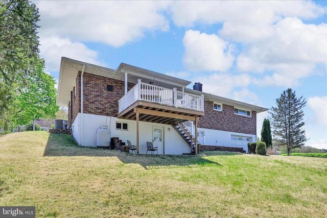 208 MCKINLEY ST, Schuylkill Haven, PA 17972