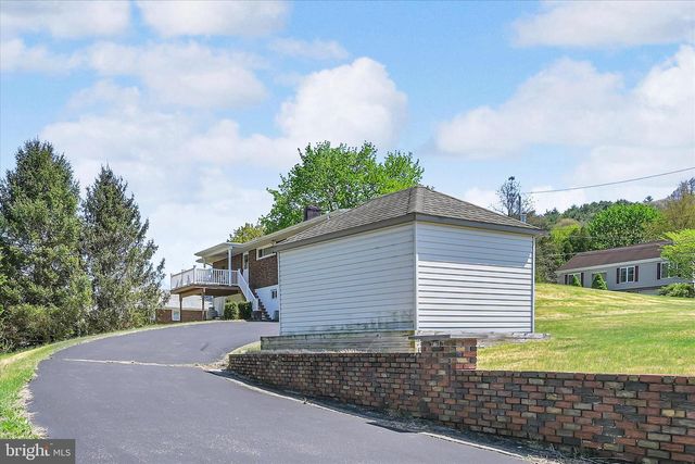 208 MCKINLEY ST, Schuylkill Haven, PA 17972