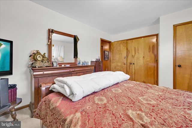 208 MCKINLEY ST, Schuylkill Haven, PA 17972