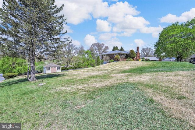 208 MCKINLEY ST, Schuylkill Haven, PA 17972