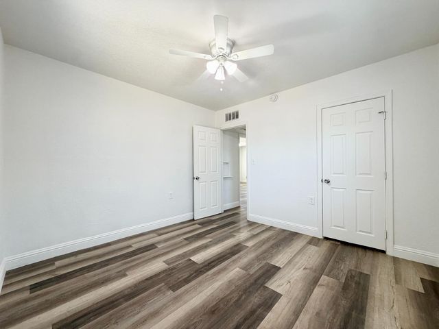 2421 E Clay Avenue, Fresno, CA 93701