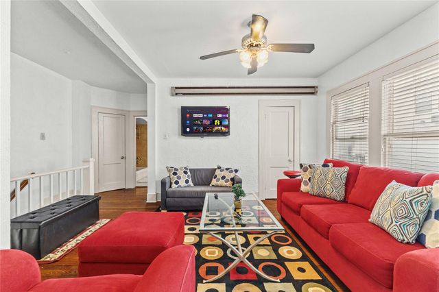 2511 Whitney B, Houston, TX 77006