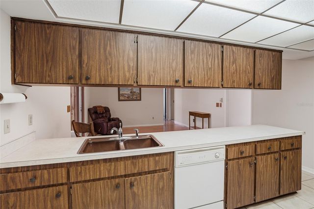 3037 JOAN COURT, Land O Lakes, FL 34639