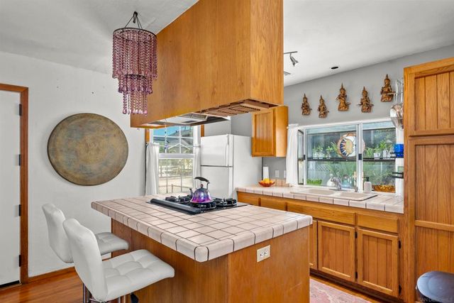 4667 Lotus Street, San Diego, CA 92107