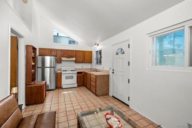 4667 Lotus Street, San Diego, CA 92107