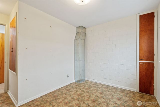 1682 NE Grandview Boulevard, Keyport, WA 98345