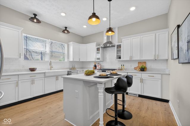 942 Jefferson Avenue, Indianapolis, IN 46201