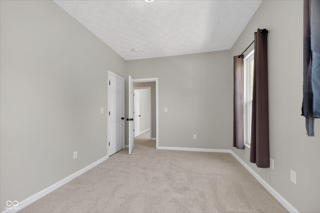 942 Jefferson Avenue, Indianapolis, IN 46201