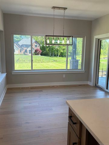 10505 Excalibur Drive, Shelby Twp, MI 48315