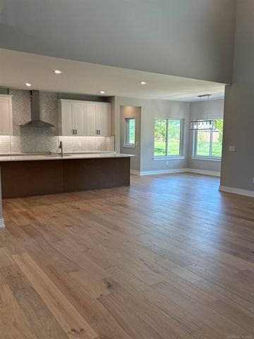 10505 Excalibur Drive, Shelby Twp, MI 48315