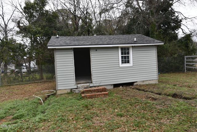 405 E Cole Street, Dunn, NC 28334