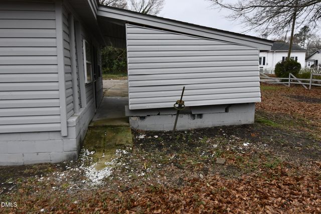 405 E Cole Street, Dunn, NC 28334