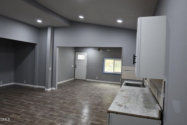 405 E Cole Street, Dunn, NC 28334