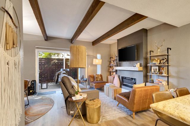 6190 Shadow Ln, Citrus Heights, CA 95621