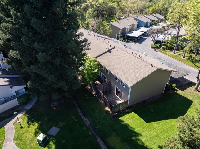 6190 Shadow Ln, Citrus Heights, CA 95621