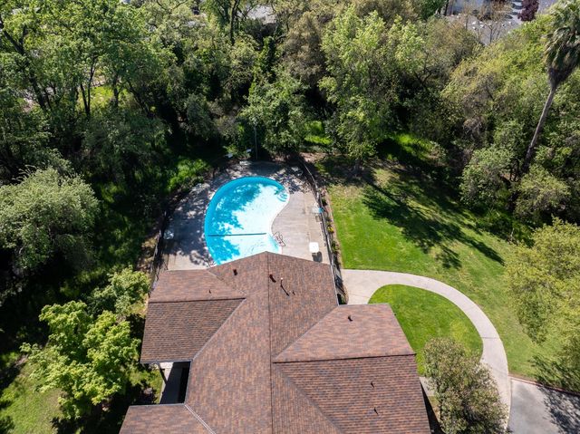 6190 Shadow Ln, Citrus Heights, CA 95621