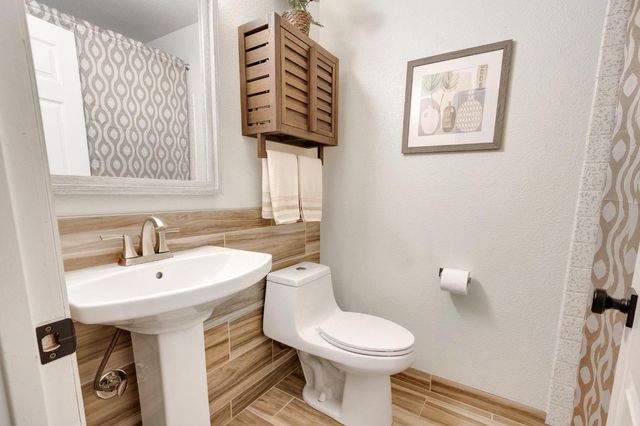 6190 Shadow Ln, Citrus Heights, CA 95621