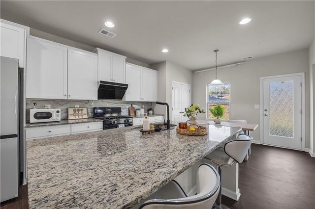 1876 HANOVER WEST Drive, Lawrenceville, GA 30043