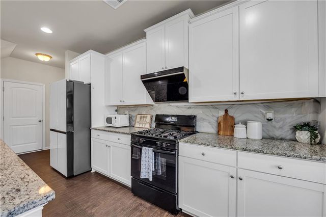 1876 HANOVER WEST Drive, Lawrenceville, GA 30043