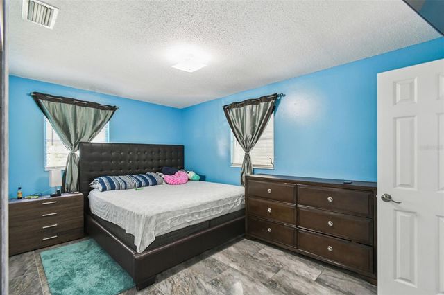 25309 CARNOUSTIE DRIVE, Sorrento, FL 32776