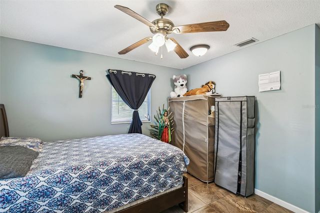 25309 CARNOUSTIE DRIVE, Sorrento, FL 32776