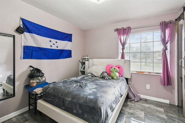 25309 CARNOUSTIE DRIVE, Sorrento, FL 32776