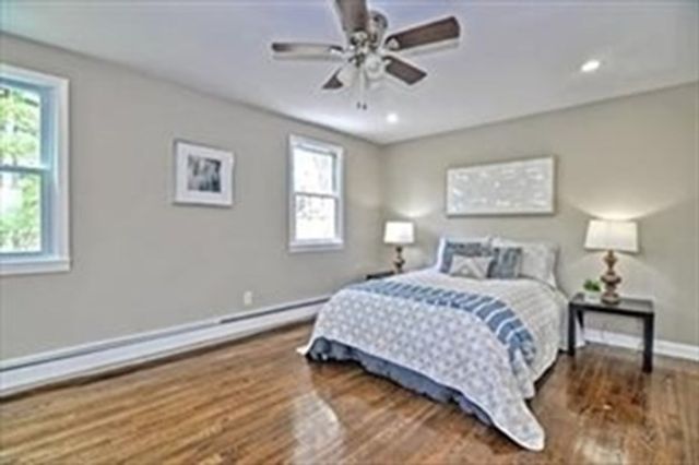 16 Oak Hill Rd, Wayland, MA 01778