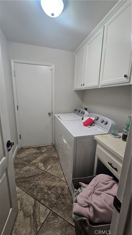 306 Portola Court, Bakersfield, CA 93314