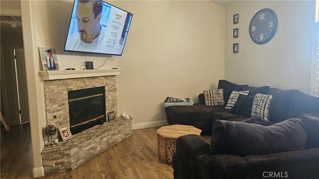 306 Portola Court, Bakersfield, CA 93314