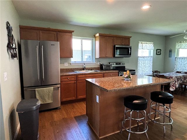 236 Danielle Lane, Kendall, NY 14464