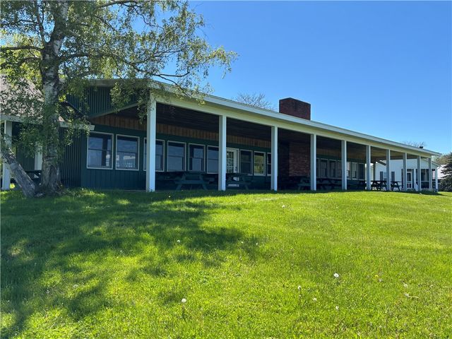 236 Danielle Lane, Kendall, NY 14464