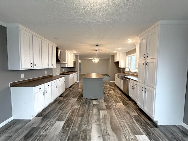 1554 Rector Road, Monticello, KY 42633