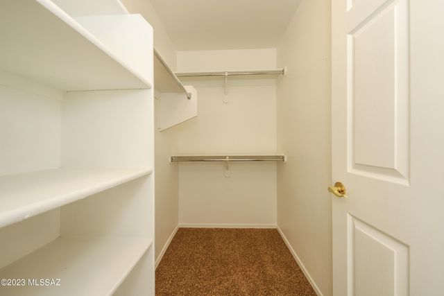 8187 S Camino Serpe, Tucson, AZ 85747