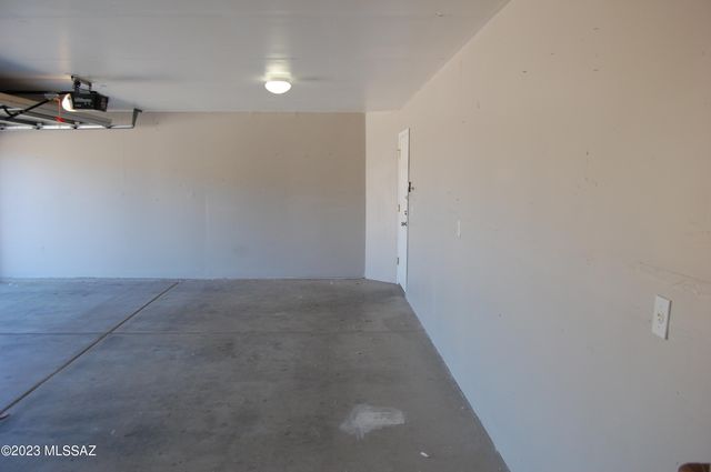 8187 S Camino Serpe, Tucson, AZ 85747